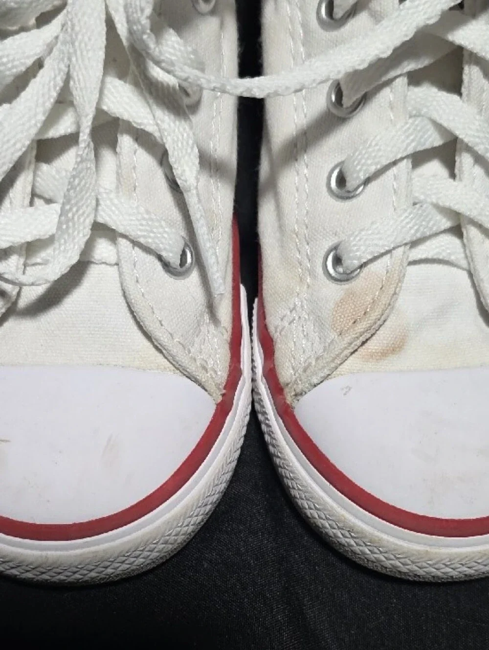 Converse Kids White Canvas Low-Top Sneakers with Red Trim